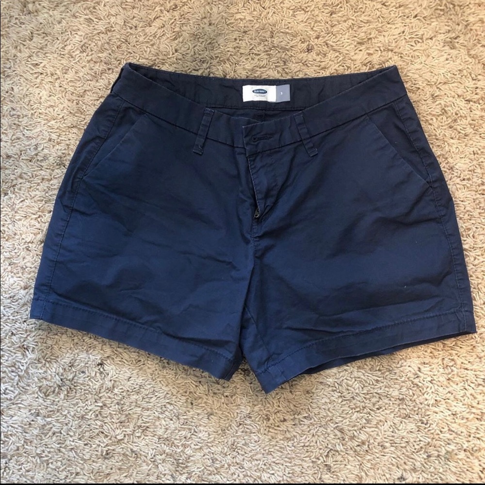 Great condition navy shorts!